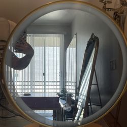 Vanity Mirror 
