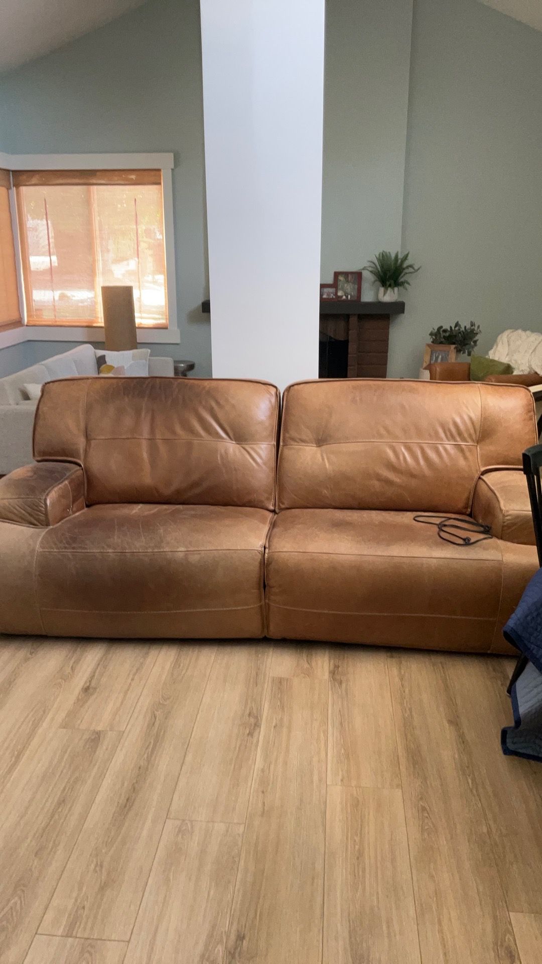 Large double recliner