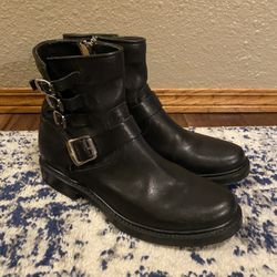 Frye Boots Womens Size 9