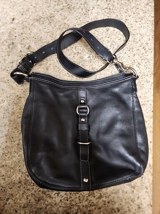 Coach F14018 Chelsea Buckle Black Leather Convertible Shoulder Bag