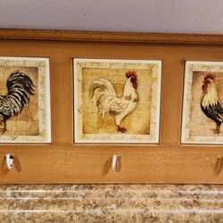 Wooden rooster tile hanging shelf, keychain,small towel, jewellery