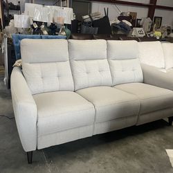 Like New Power Recliner Couch 