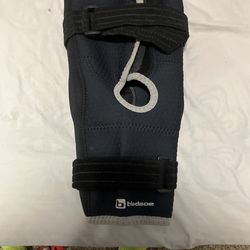 Knee Brace