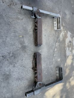 Fundas y eles de aluminio para grúa