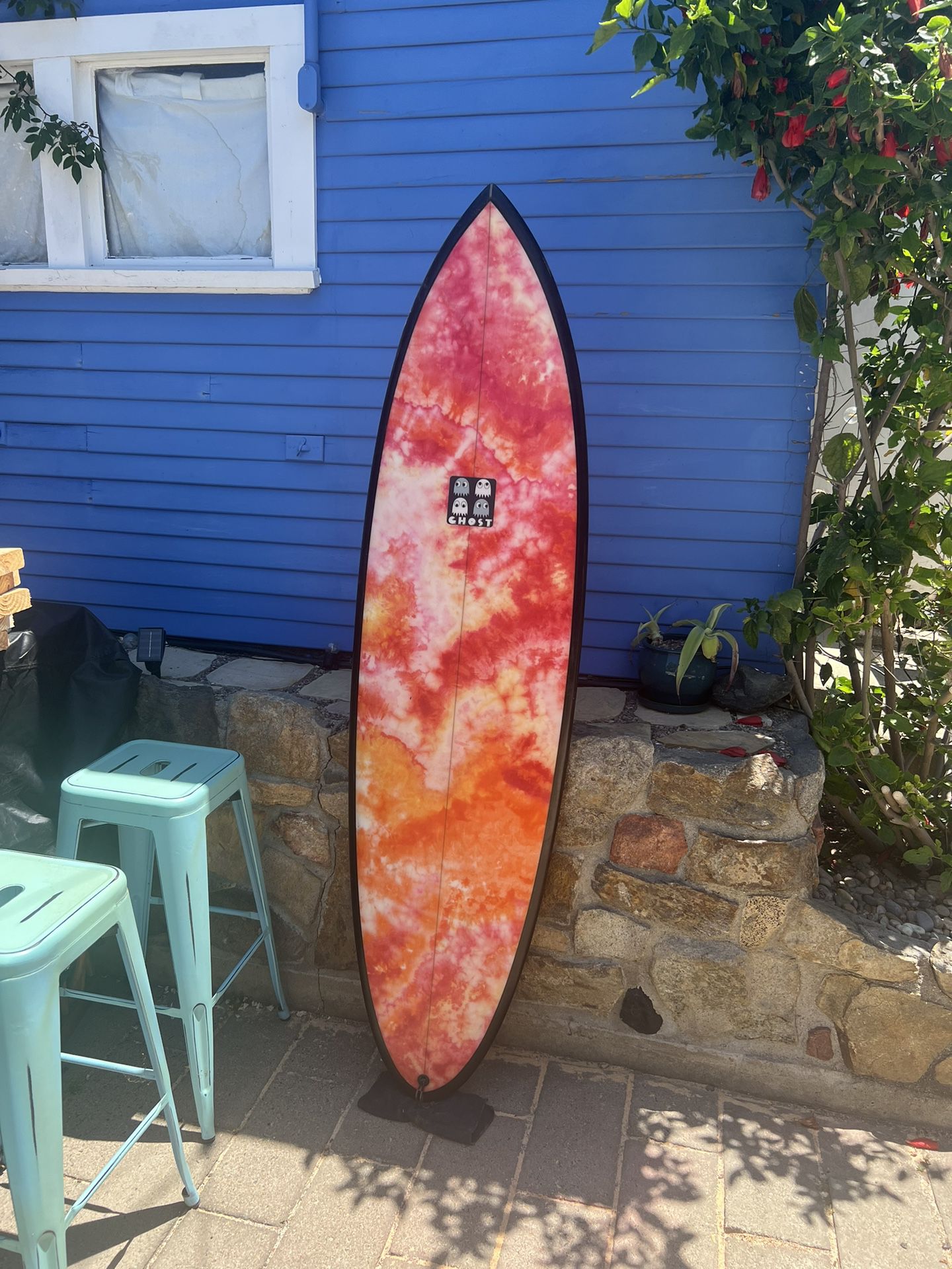 GHOST Shapes 6’6 Mid length twin Surfboard 