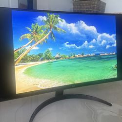 LG Ultra Wide Screen Curved Monitor 34 Inch  34WQ60C- B