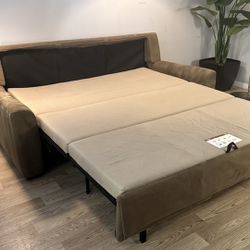 American Leather Queen Plus Sleeper Sofa *Delivery Options*