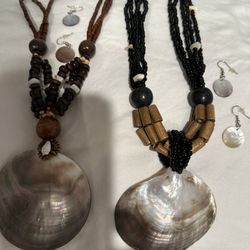 Collares
