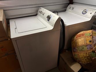 Washer & Dryer Set