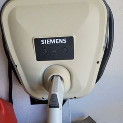 240v Fast Car Charger 