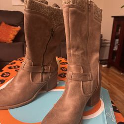 Baretraps 8.5 Size Boots Only Wore Once