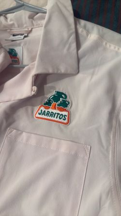 Pink jarritos Nike sb shirt size small