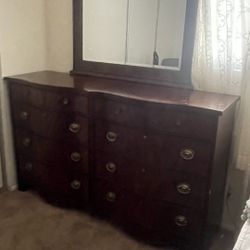 Broyhill 100th Anniversary Collection 