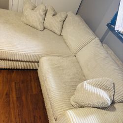 Sectional/Couch/sofas / Salas 