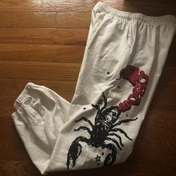 Sp5der Sweatpants — Bold Comfort with Streetwear Edge