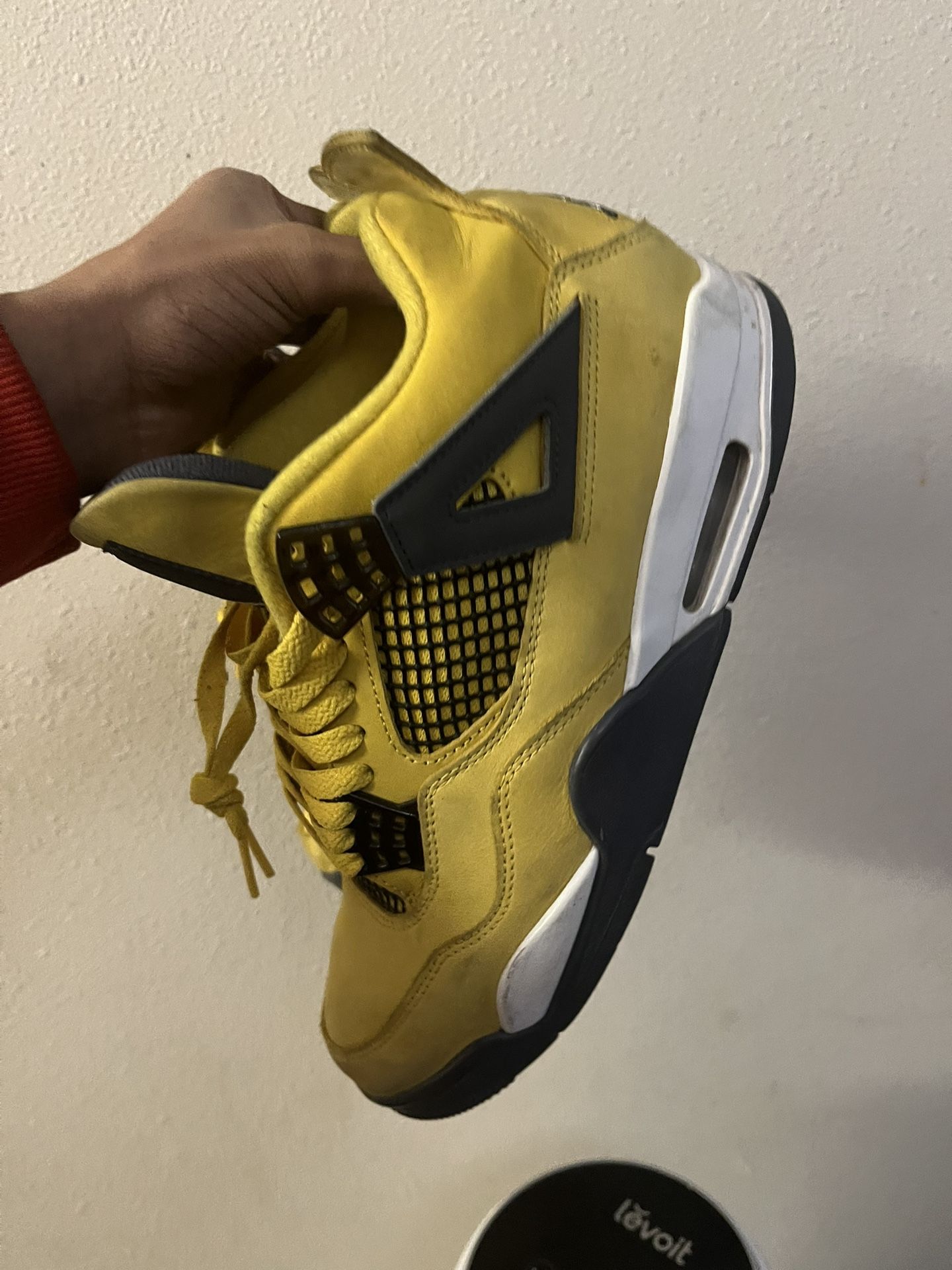 Jordan 4s Yellow Thunders