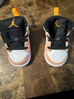 Nike toddler shoes