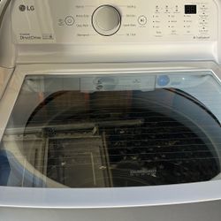 Lavadora LG large capacity washer in good working conditions asking