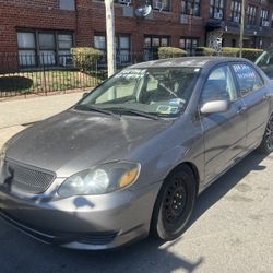2004 Toyota Corolla 