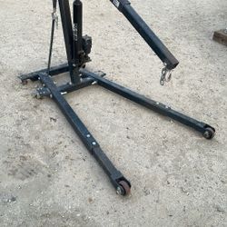 Hydraulic Engine Hoist