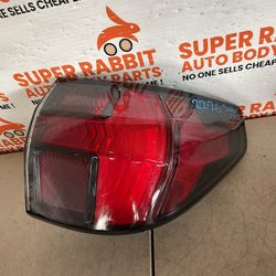 2022 Santa Cruz passenger outer tail light cheap original 2026✅