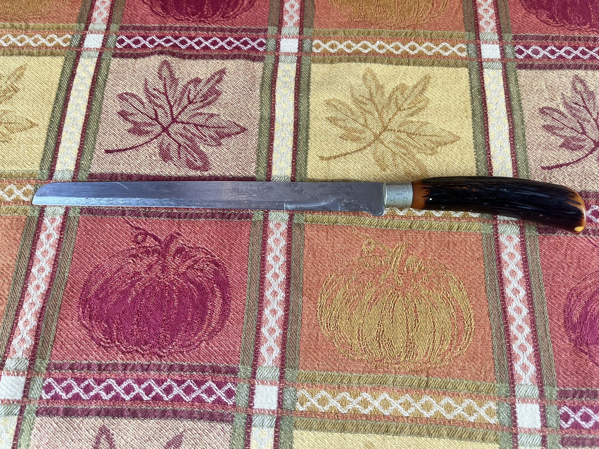 Vintage Westall Richardson Sheffield England carving knife