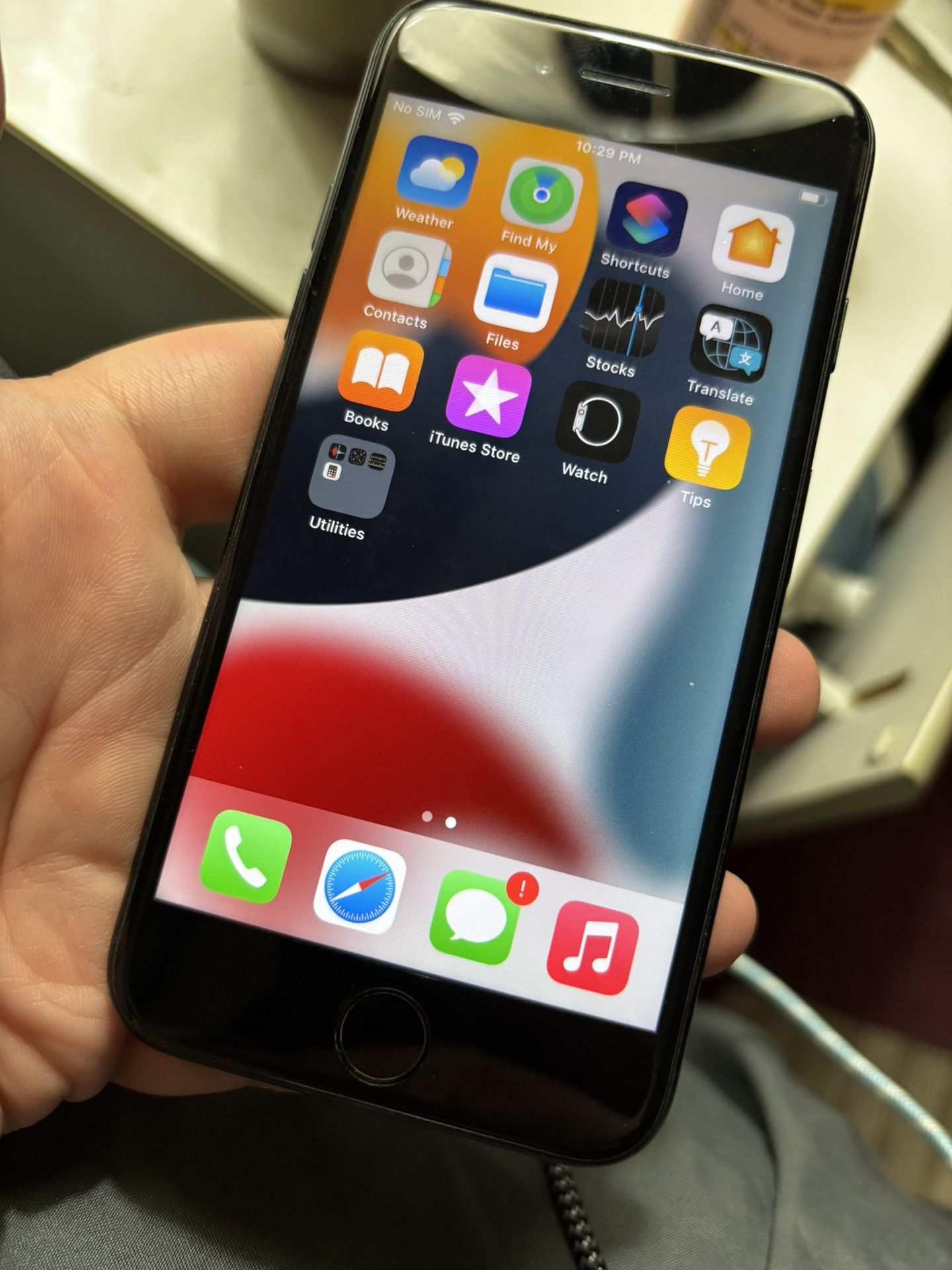 iPhone 7 32gb Unlocked With Battery Case 