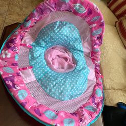 Pool floatie for babies