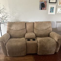 Lazy Boy Loveseat Recliner With Storage and Cup Holders