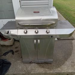 Outside Charbroil Gas Grill