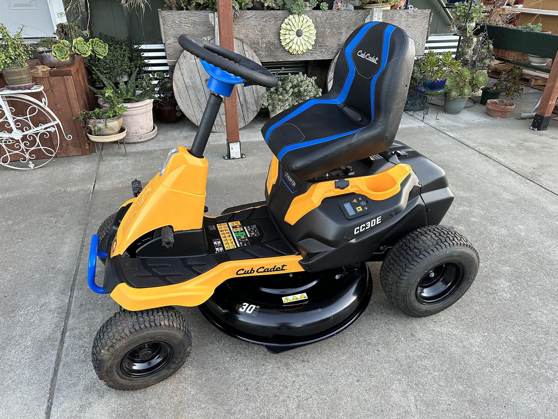 New! Cub Cadet 30 in. 56-Volt MAX 30 Ah Battery Lithium-Ion Electric Drive Cordless Riding Lawn Tractor with Mulch Kit Included