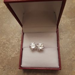 Sterling silver Diamond Earrings