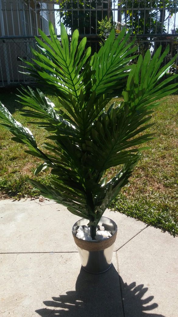 30 Inch Artificial Palm Plant
