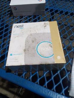 nest pro nest protect smoke and Co alarm detector