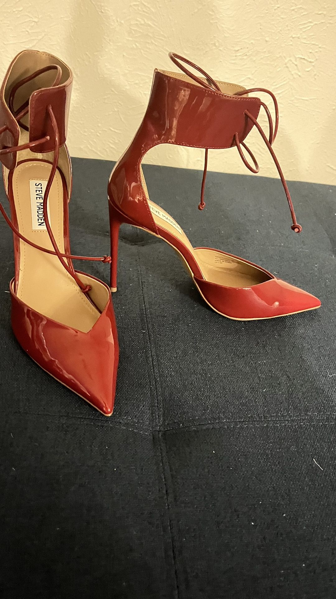 Women Heels Red 