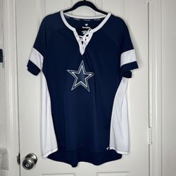 Dallas Cowboys Fanatics Women's Plus Size Unmasked Hero Lace-Up T-Shirt - Navy 2XL