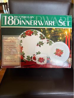 Christmas Dinnerware