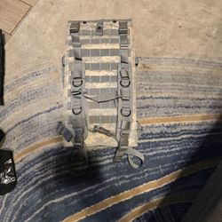 U.S. military MOLLE II hydration carrier / assault panel in ACU 