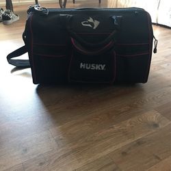 Black Husky Bag