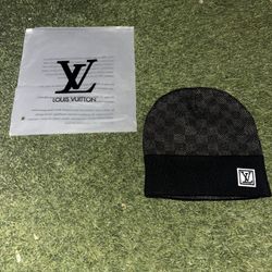Lv Beanie (25$)