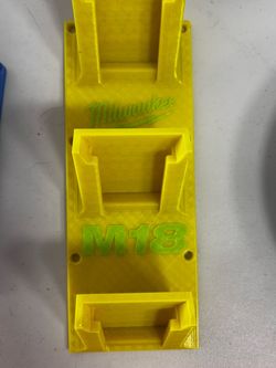 3D Printed Milwaukee M18 Battery Wall Mount Holder