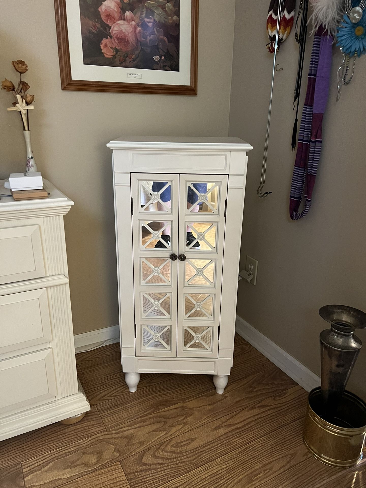 Jewelry Chest Cabinet