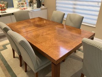Drexel-Heritage Dining Room Table