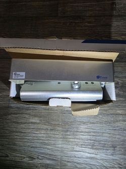 Commercial Door Closer / Cierrapuertas Comercial