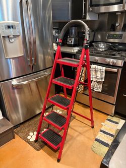 Red Folding Step Ladder 5-Step 6’