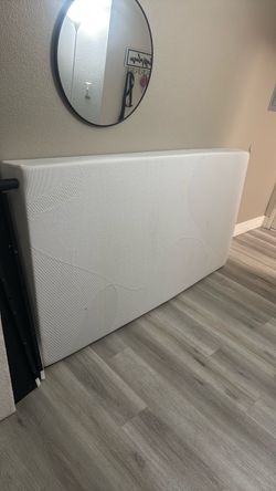 Twin memory foam mattress