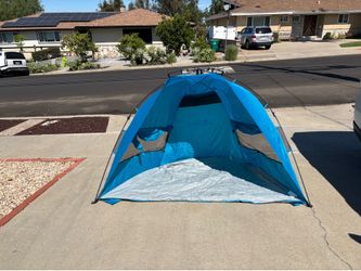 Pacific Breeze Beach Tent