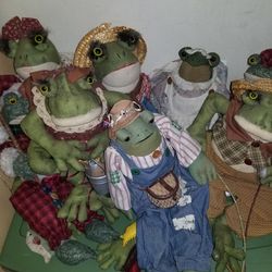Antique Stuffed Collector Frogs
