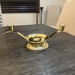 Vintage gold-finished metal unity candle holder