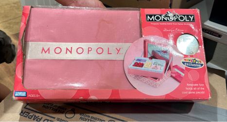 $80 obo Monopoly Boutique Edition (Toys "R" Us Exclusive)